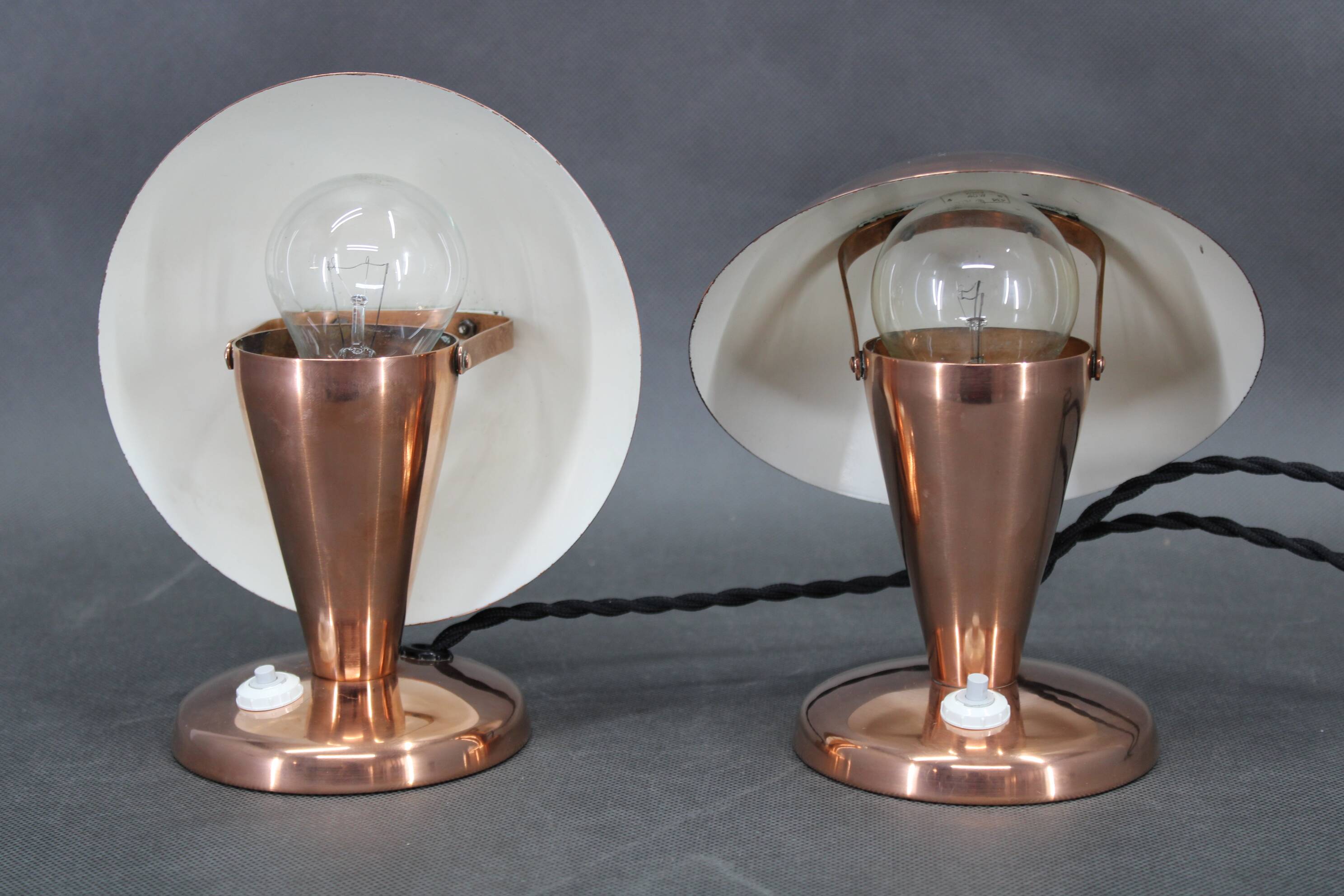 1930s Pair of Bauhaus Mushroom Table Lamps in Copper Finish, Czechoslovakia