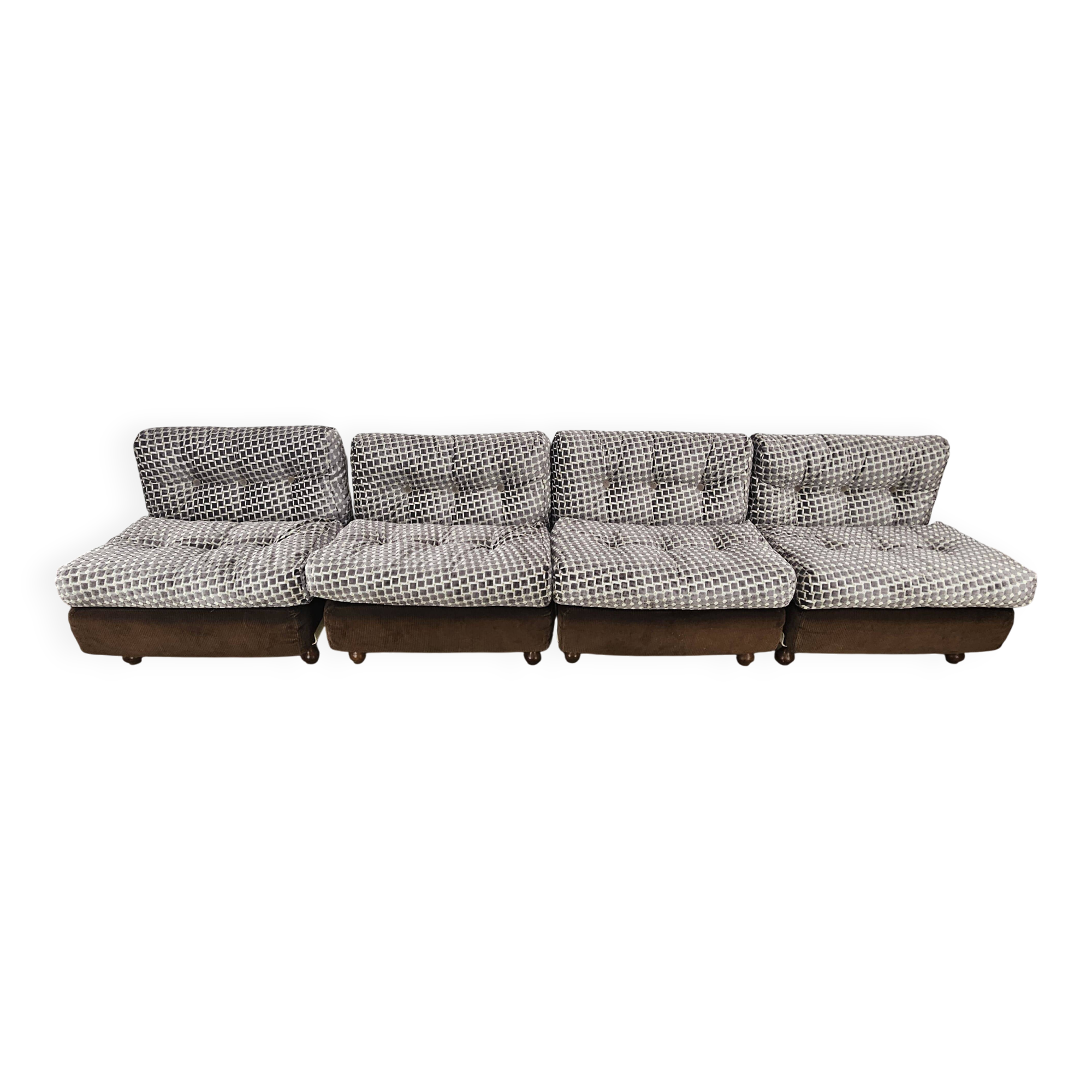 Quatre fauteuils Amanta de Mario Bellini pour C&B Italia, années 1970