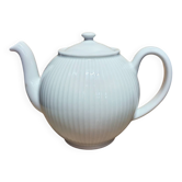 Pleated teapot Pilivuyt in white porcelain