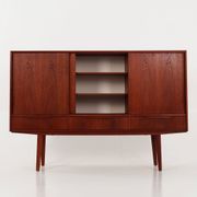 Buffet haut en teck, design danois, années 1960, designer : EW Bach