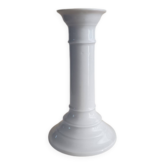 Porcelain candle holder