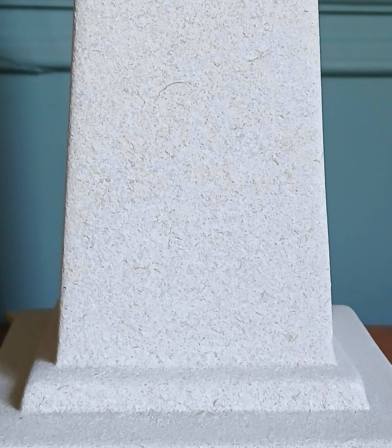 Obelisk lamp with stone effect & deep blue-grey shade, circa 1980.