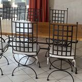 Dining table with extensions