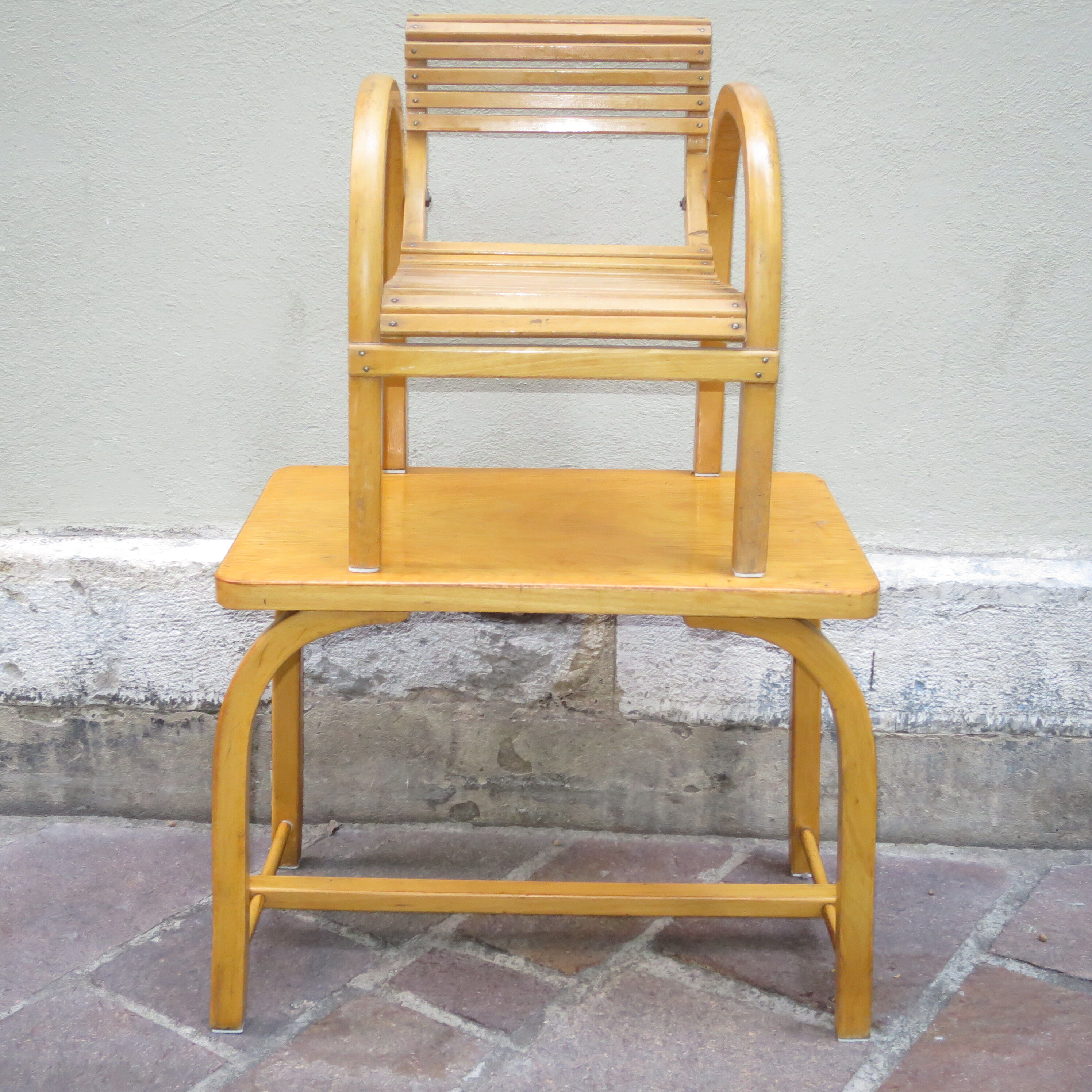 Bureau enfant et son fauteuil Baumann Art Déco
