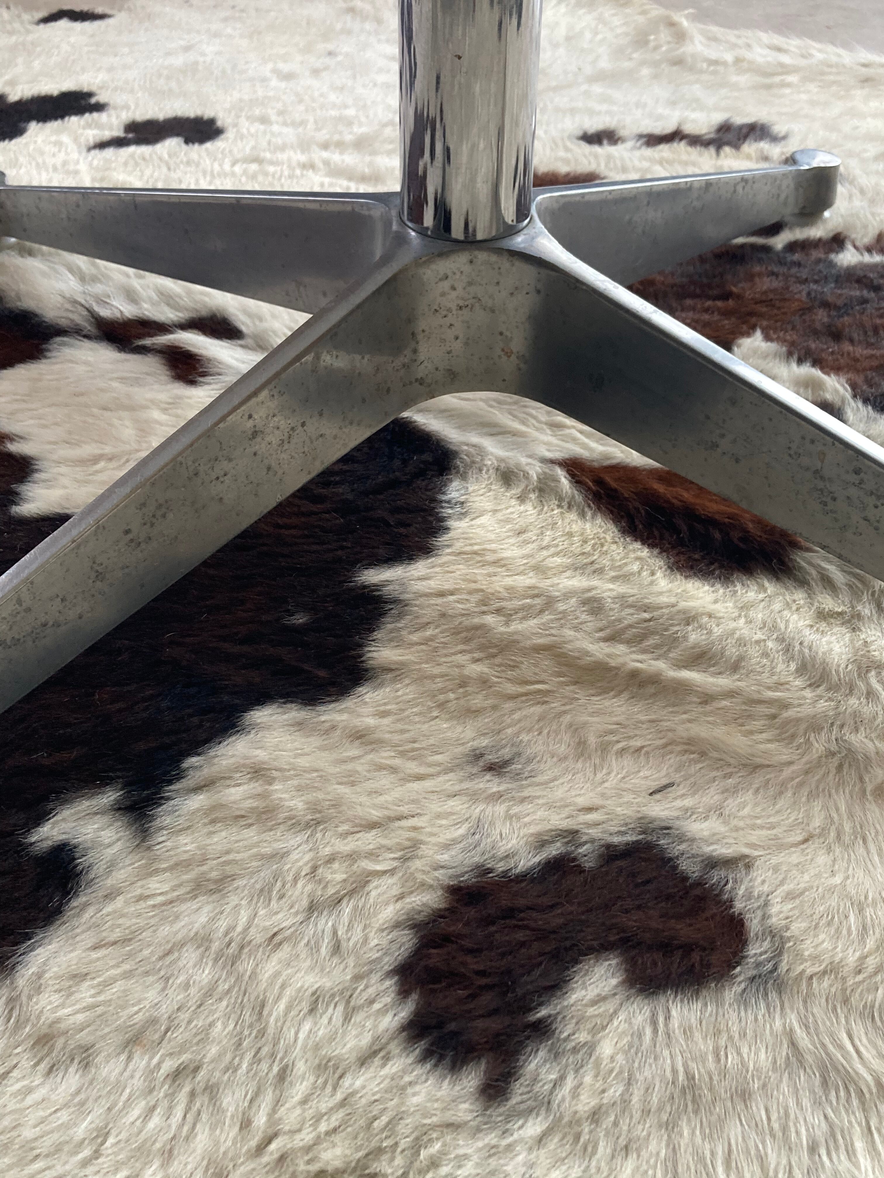 Charles and Ray Eames dining table