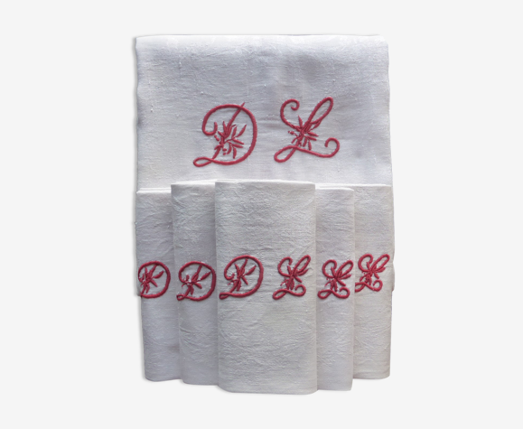 Nappe ancienne et 6 serviettes en damassé décor feuillage libellule brodé DL