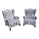 Paire de fauteuils à oreilles