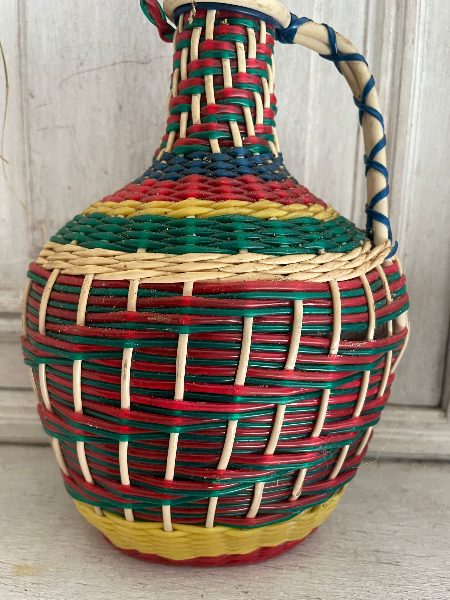 Vintage Viresa scoubidou bottle