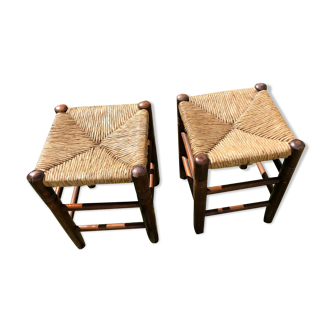 2 stools