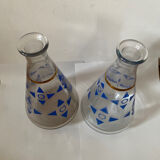 Set of 2 pitchers