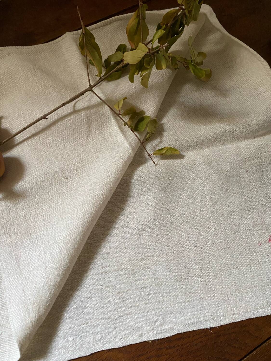 2 large country tea towels in rustic hemp.