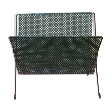 Magazine holder