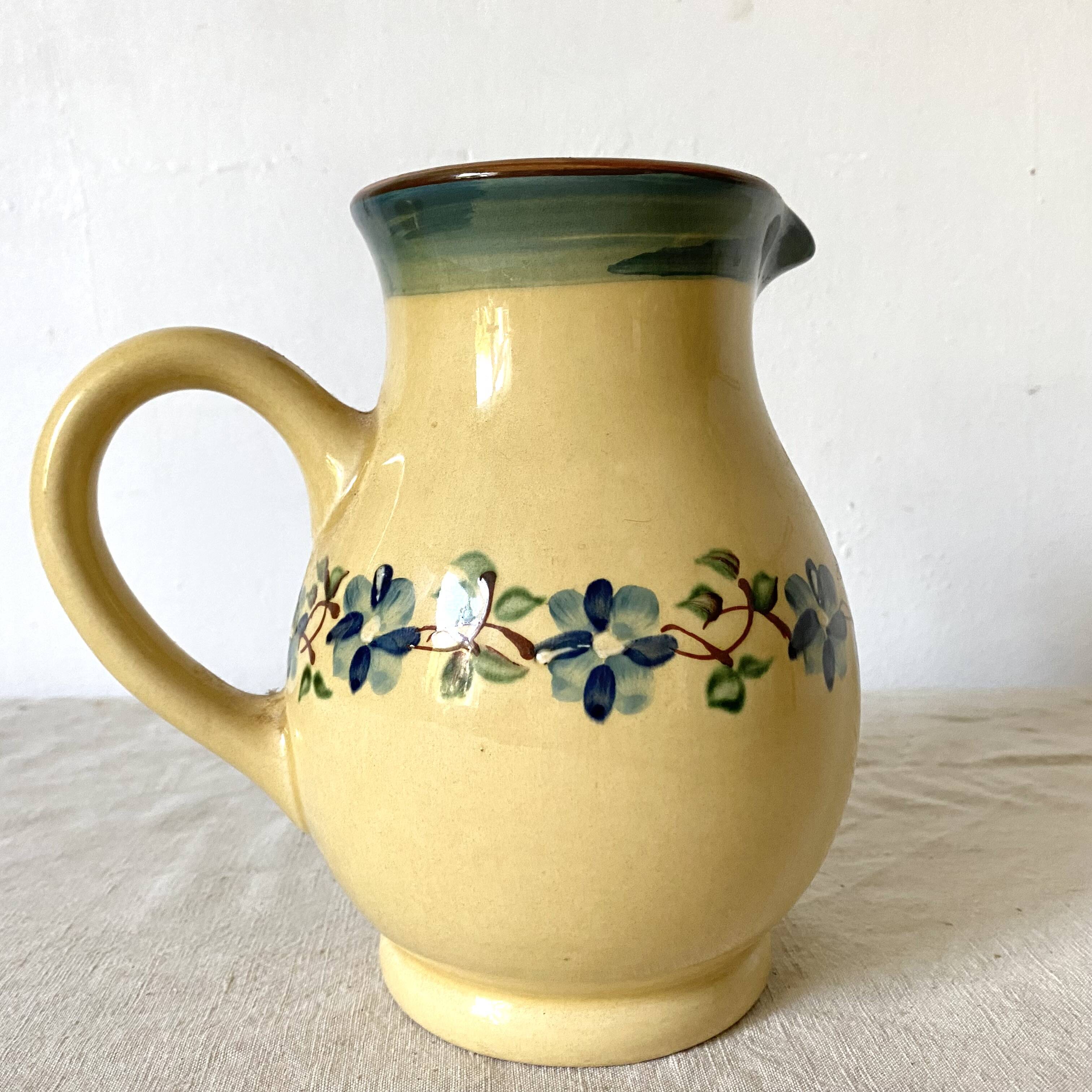 Provençal pitcher poët Laval