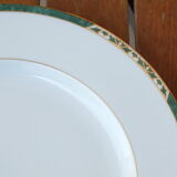 Flat porcelain plate of Limoges Philippe Deshoulières - Auray