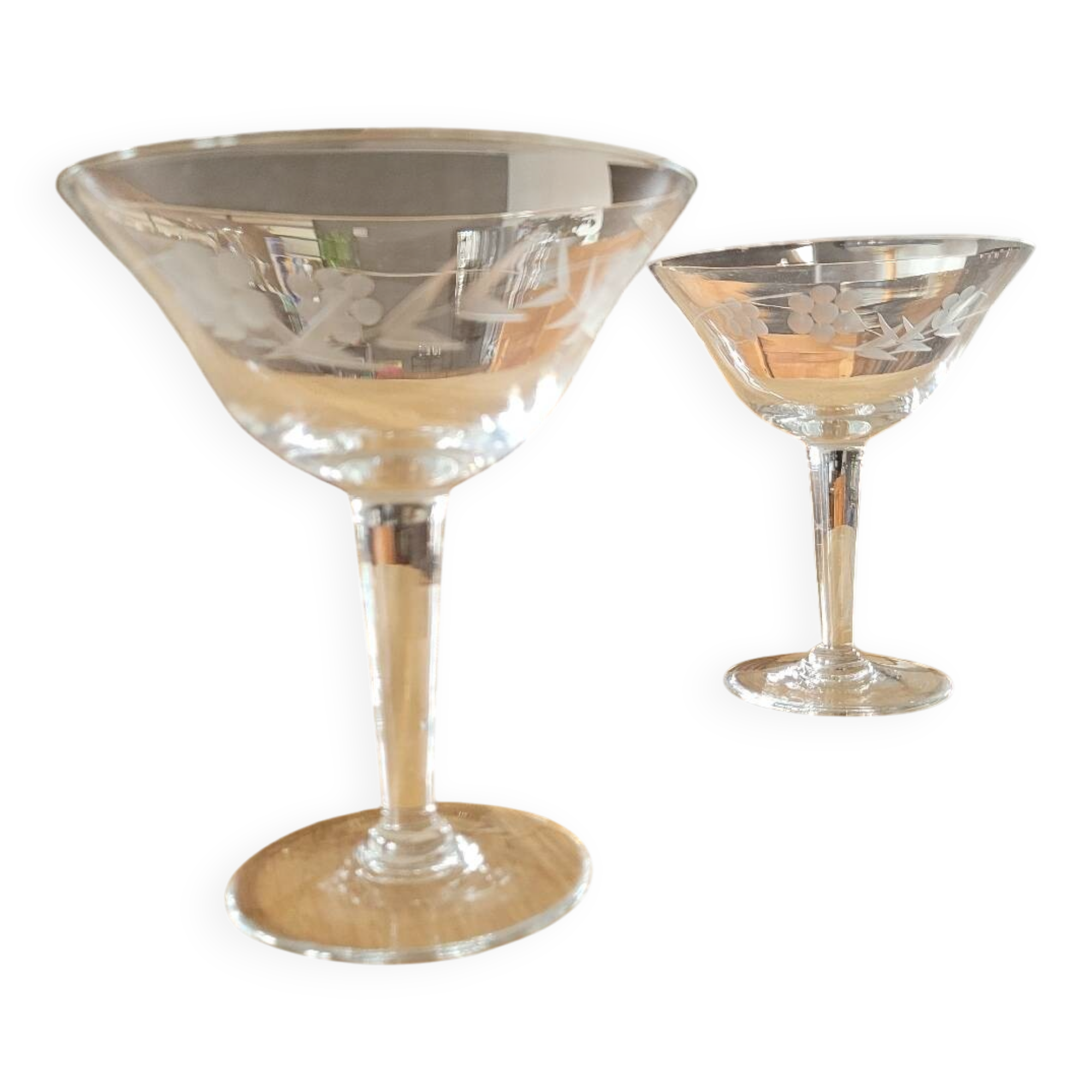 2 crystal champagne glasses