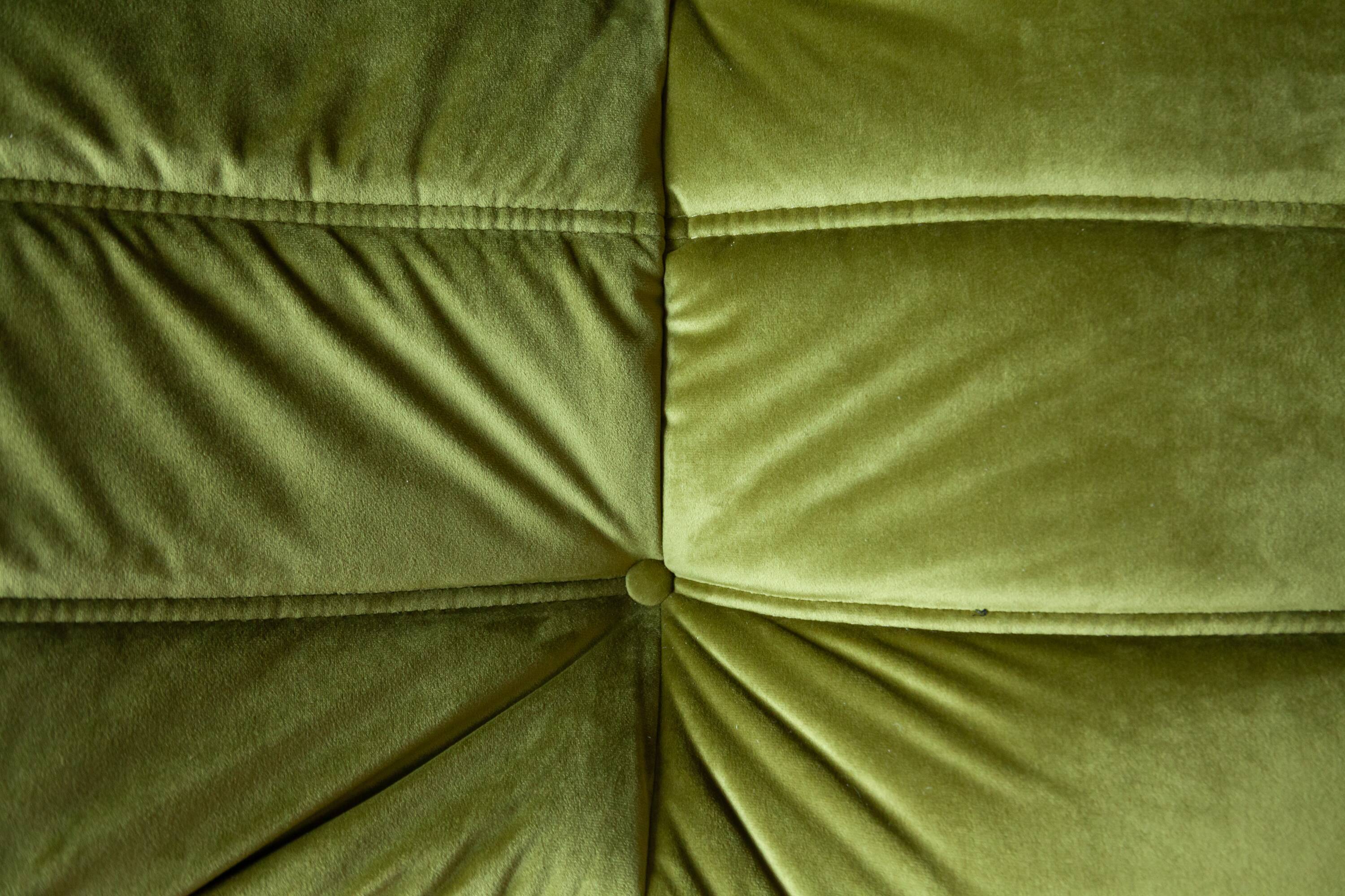 Togo set of 2-seater sofa and corner armchair in Olive Velvet