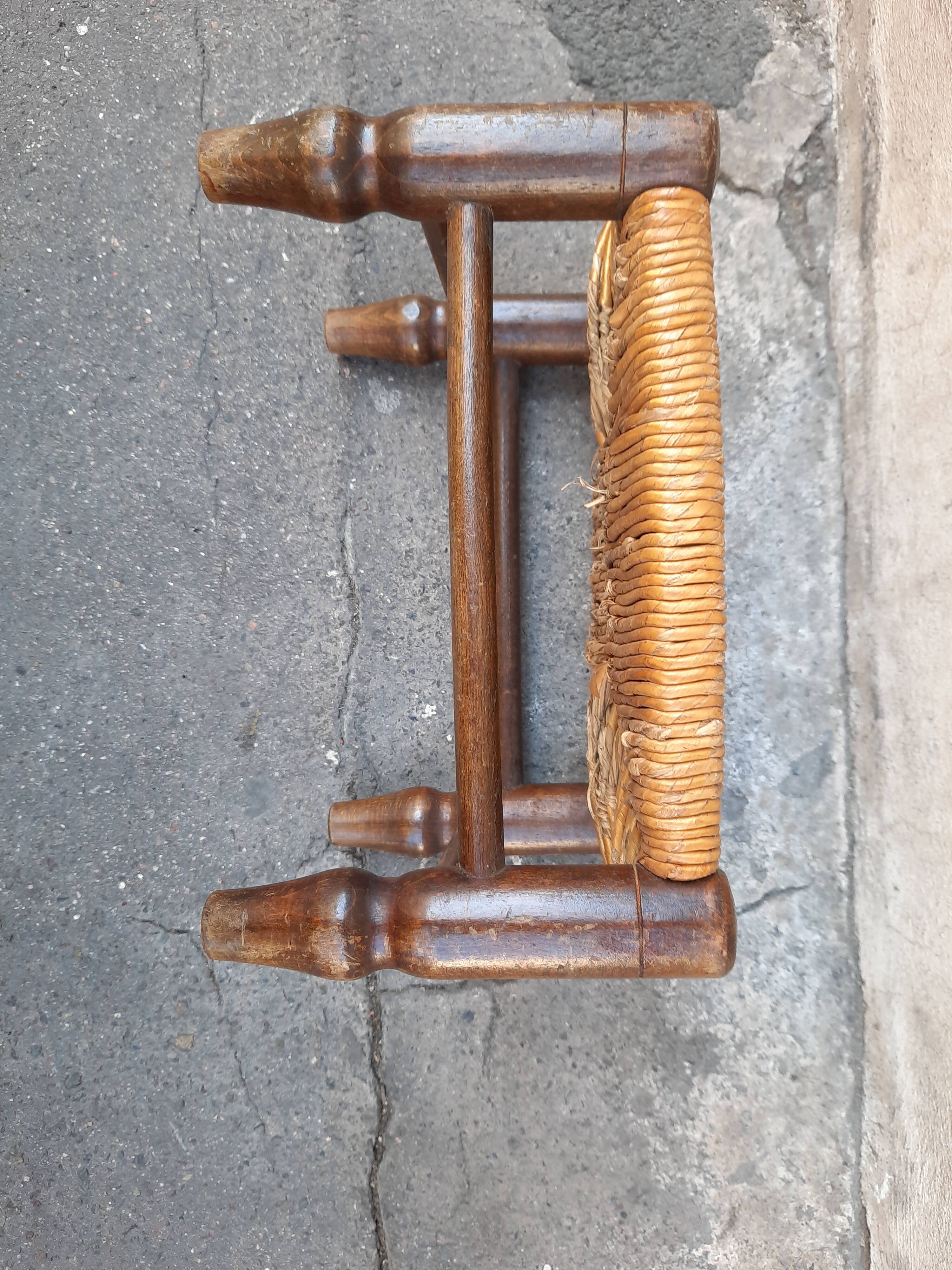 Tabouret rustique