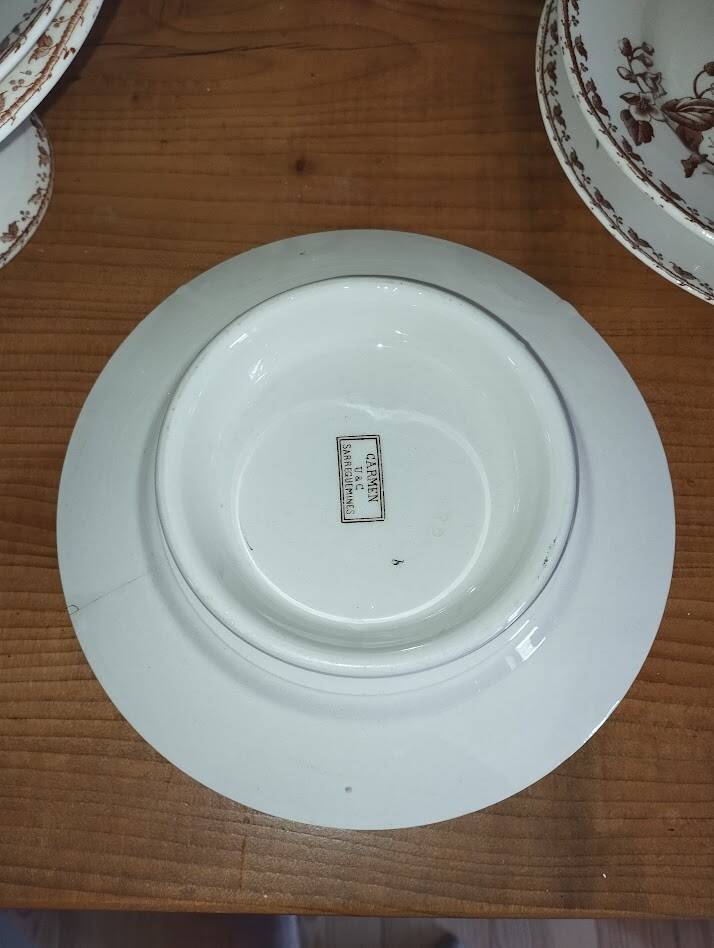 Tiered plates and compote dish