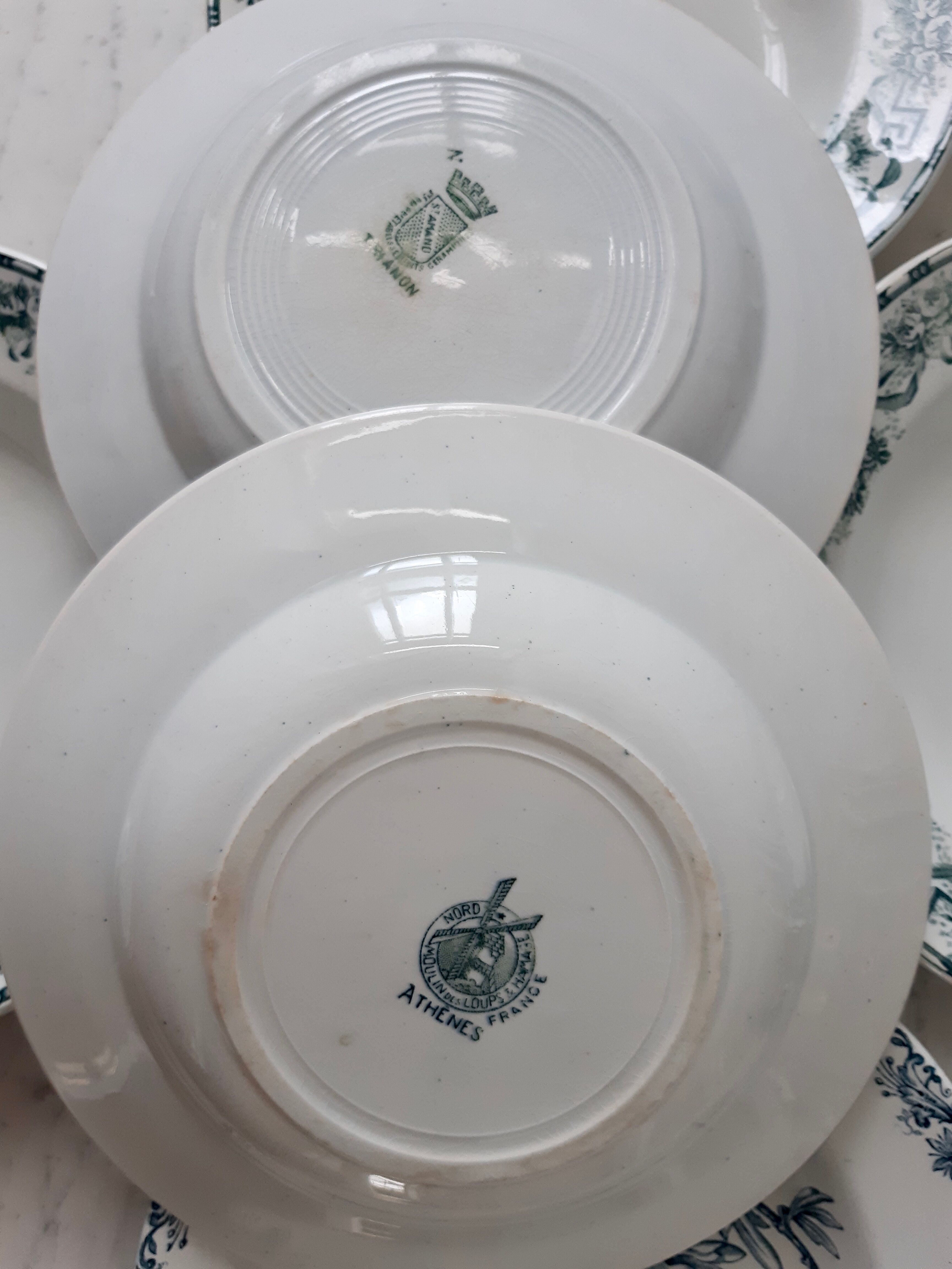 Set of 6 mismatched hollow plates St Amand