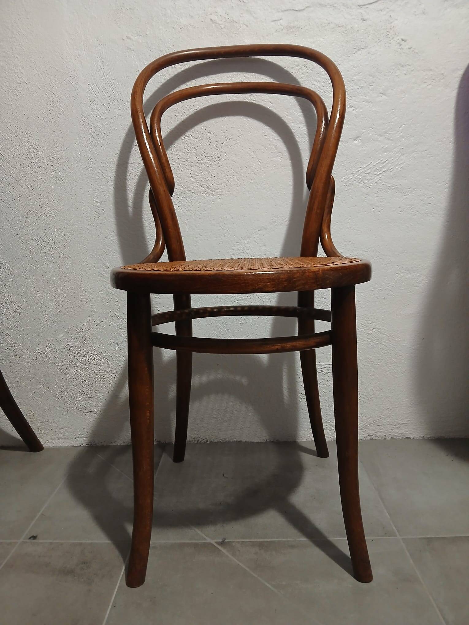 Set of 5 bentwood bistro chairs in THONET style no. 14