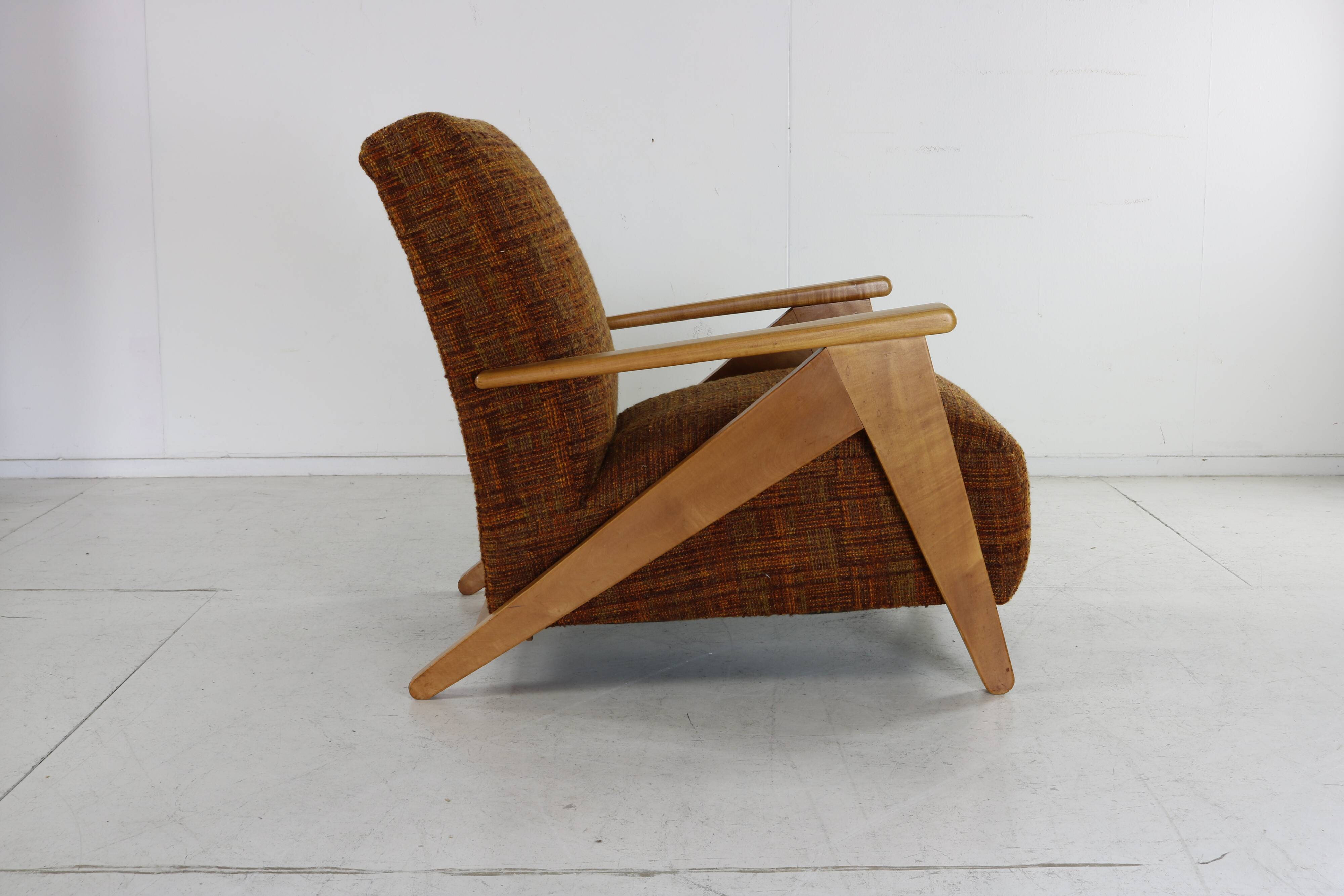 Forties dutch design larger lounge chair attributed to Jan den Drijver