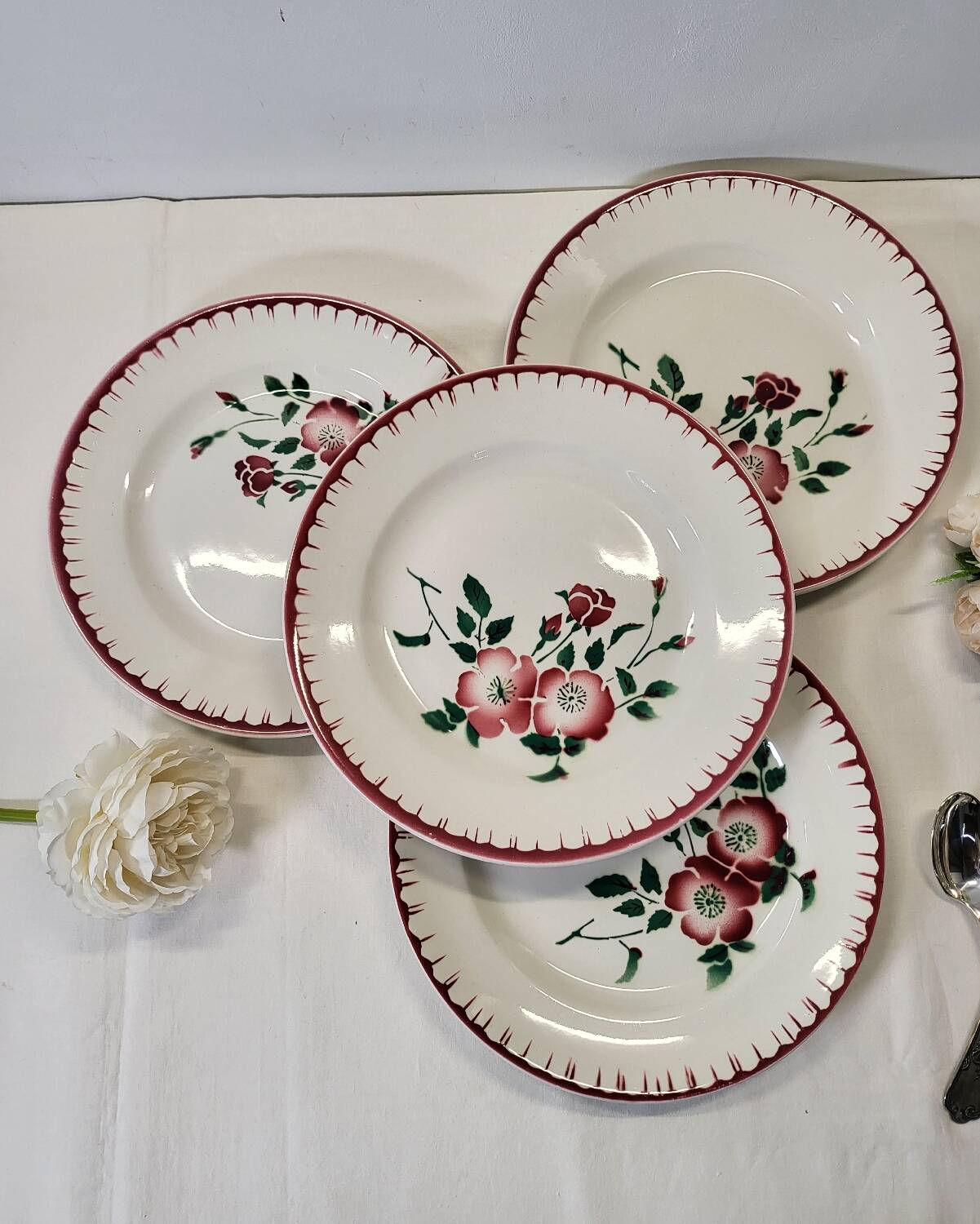4 assiettes à dessert Sarreguemines épernay faïence vintage