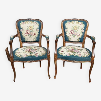Pair of hand-embroidered armchairs. Walnut.
