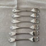 6 dessert forks. Christofle . Model Vendôme/shell