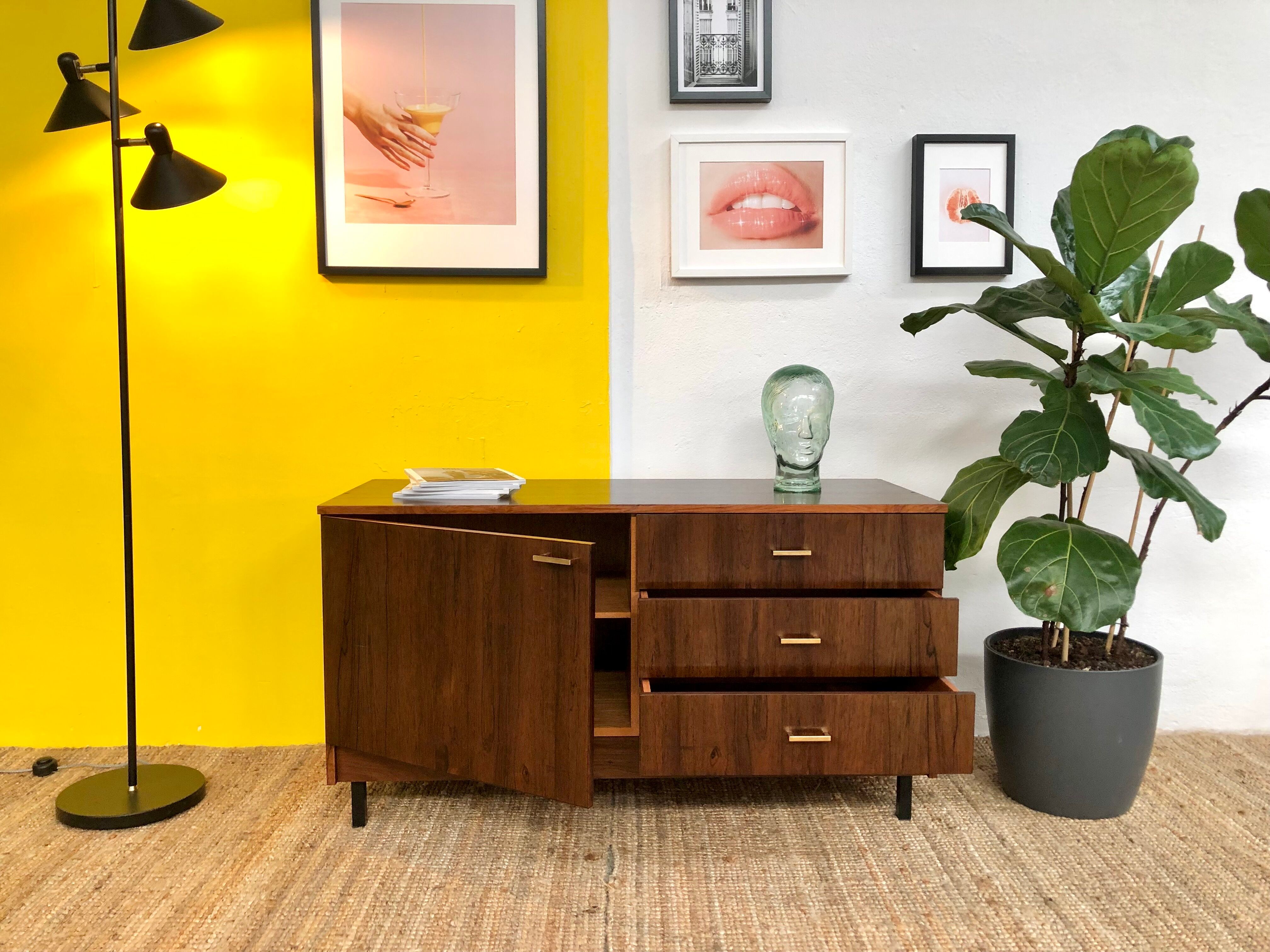 Scandinavian row 119 cm