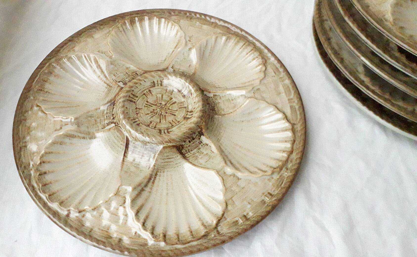 Shell service in slipware