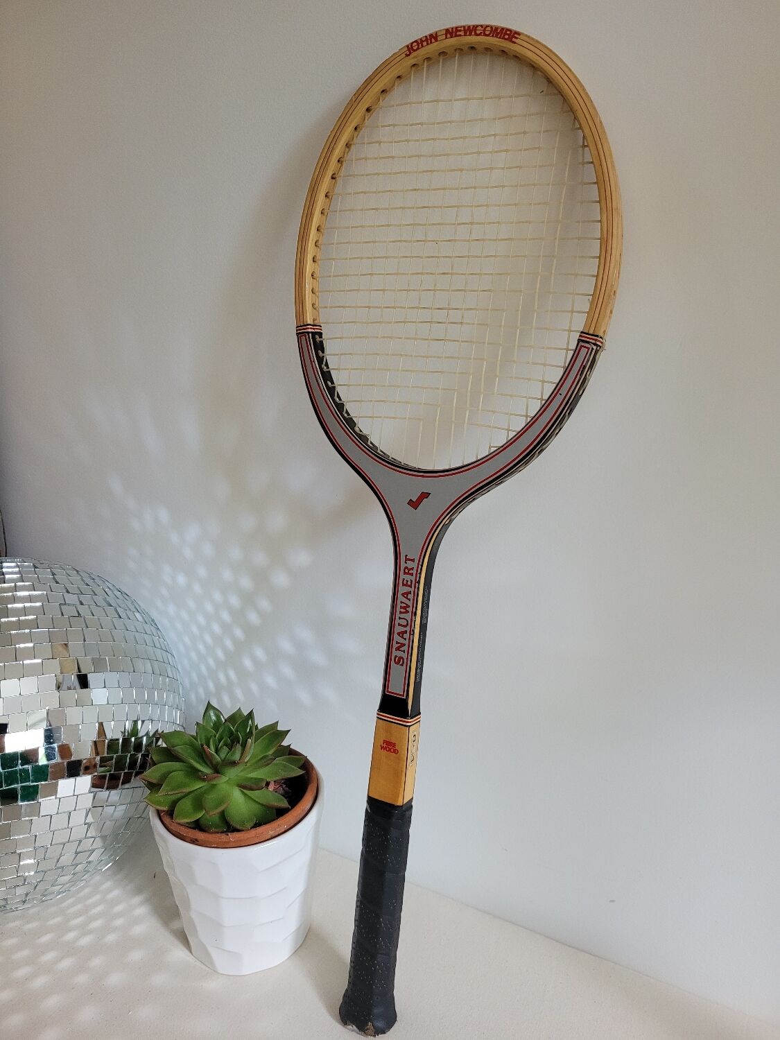 Vintage wooden racket Snauwaert