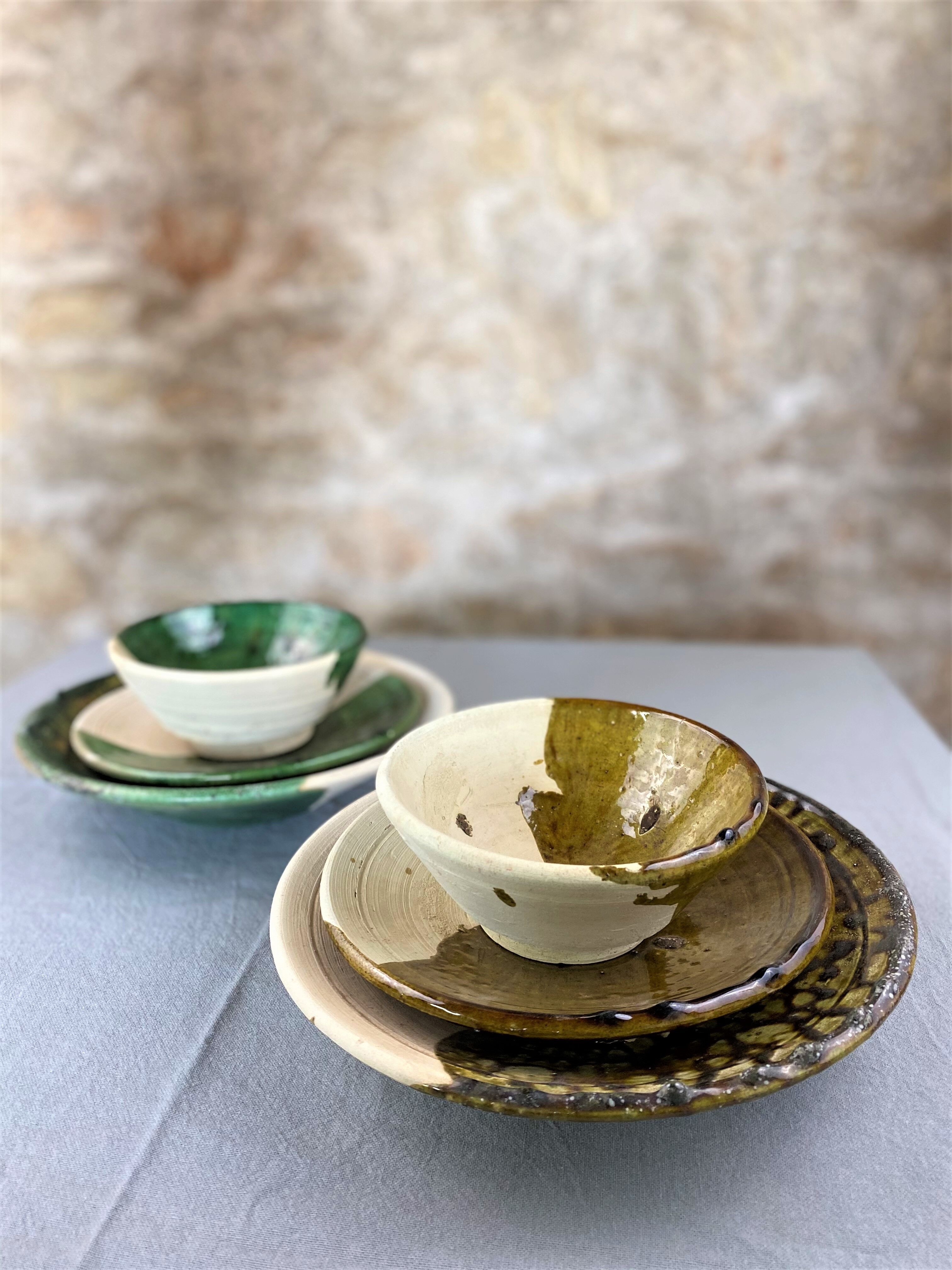 Two-tone bowl in glazed terracotta