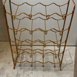 Iron bottle holder