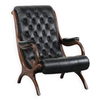 Black classic and comfortable cowhide leather chesterfield armchair