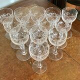 Service de verres 62 pièces en cristal taillé