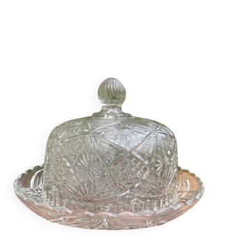 Pressed and moulded glass cheese dome