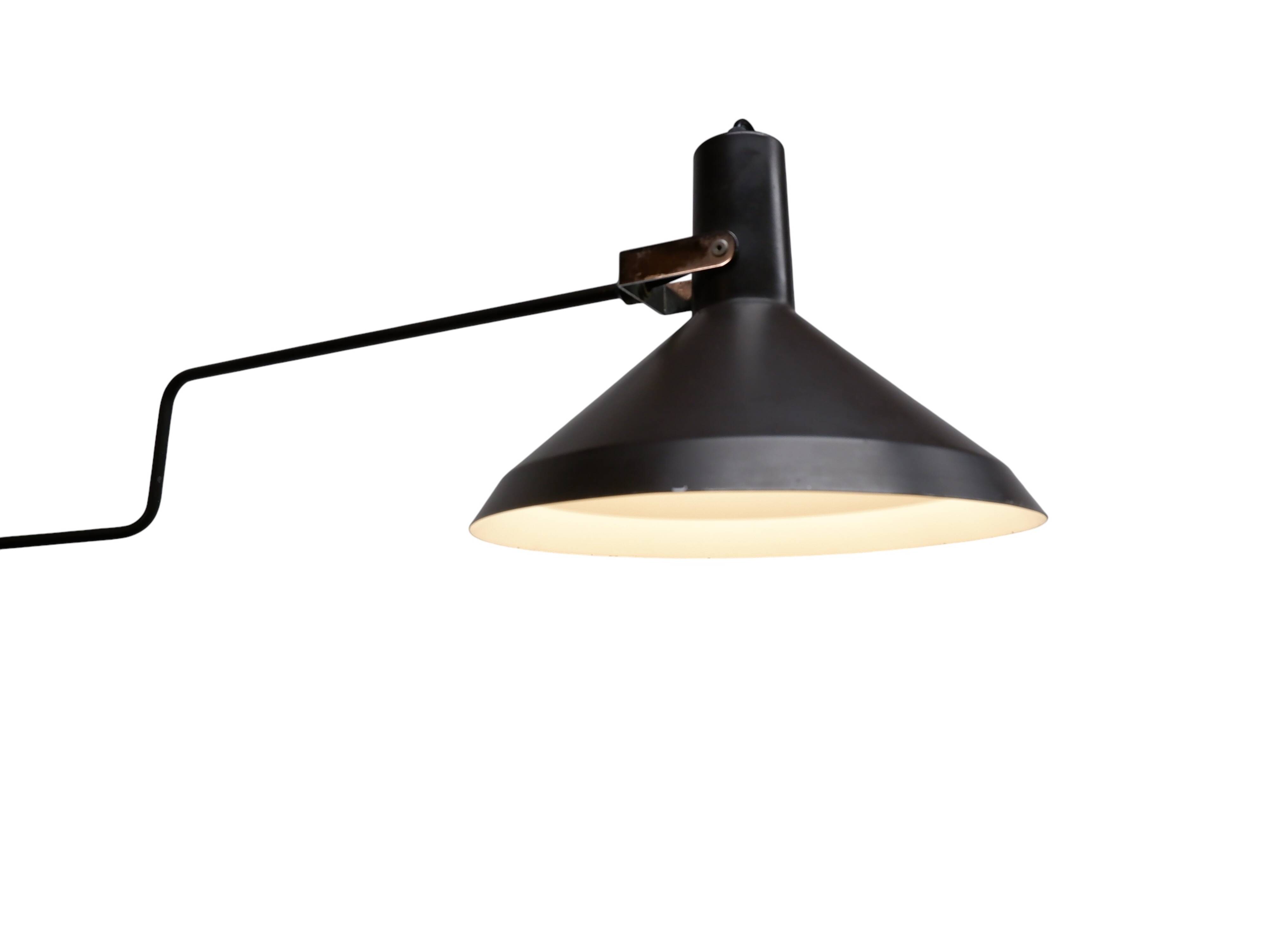 Paperclip wall lamp by Anvia Holland, 1960s