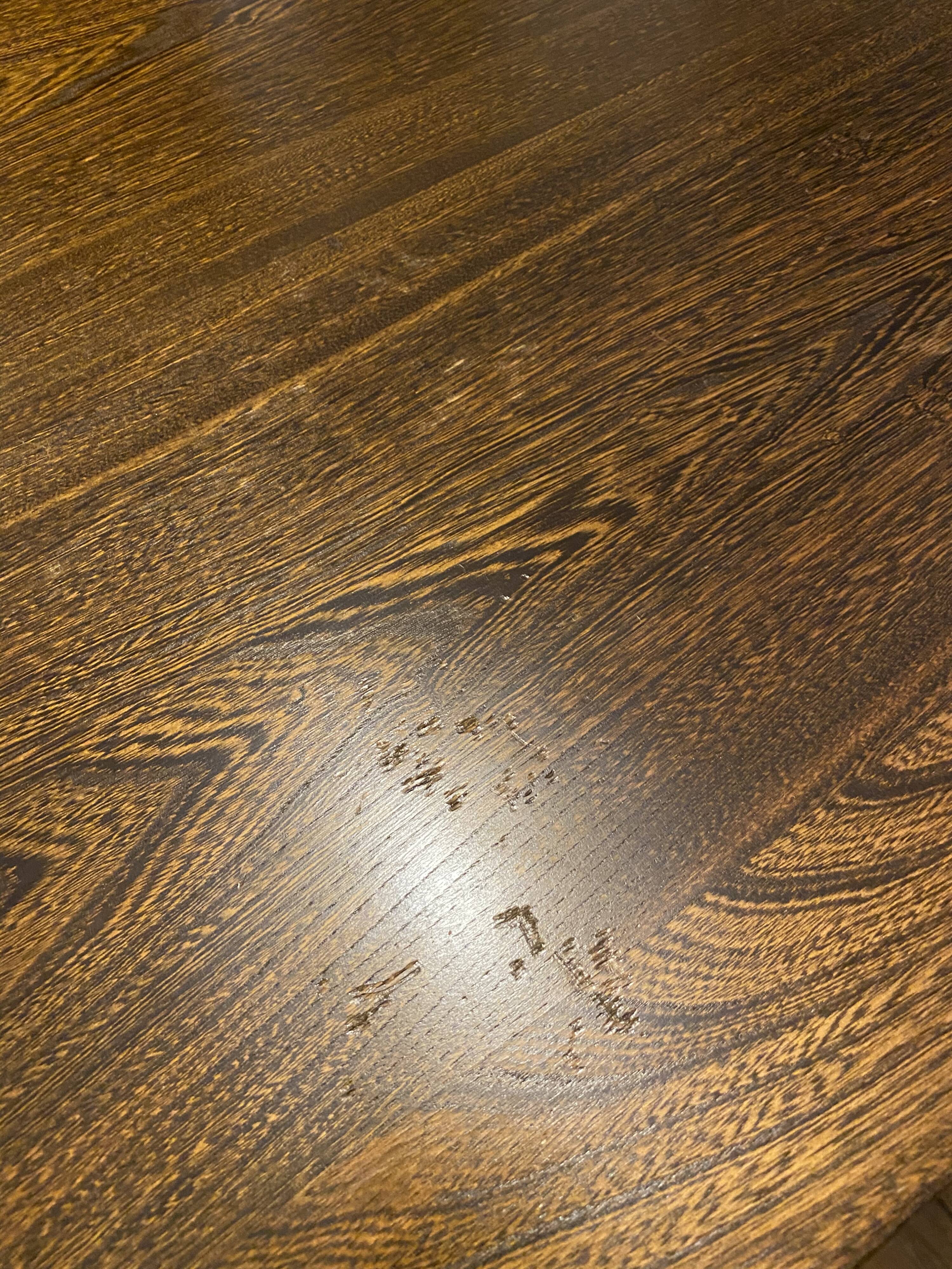 Extendable vintage dining table