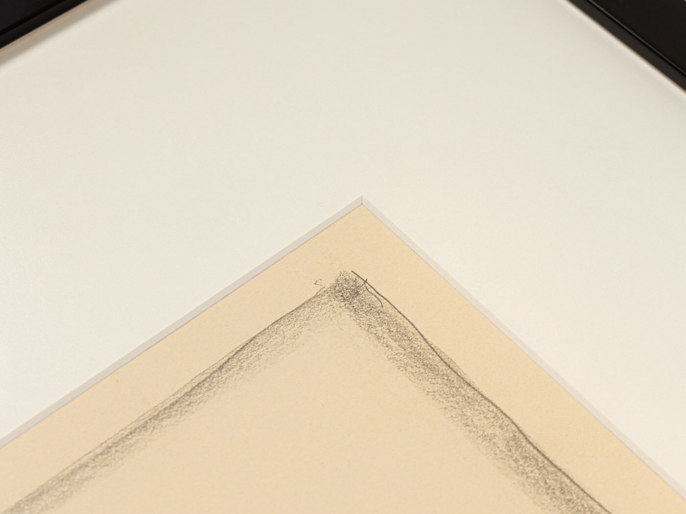 Sitting female nude, charocal drawing on paper, 62 x 62 cm