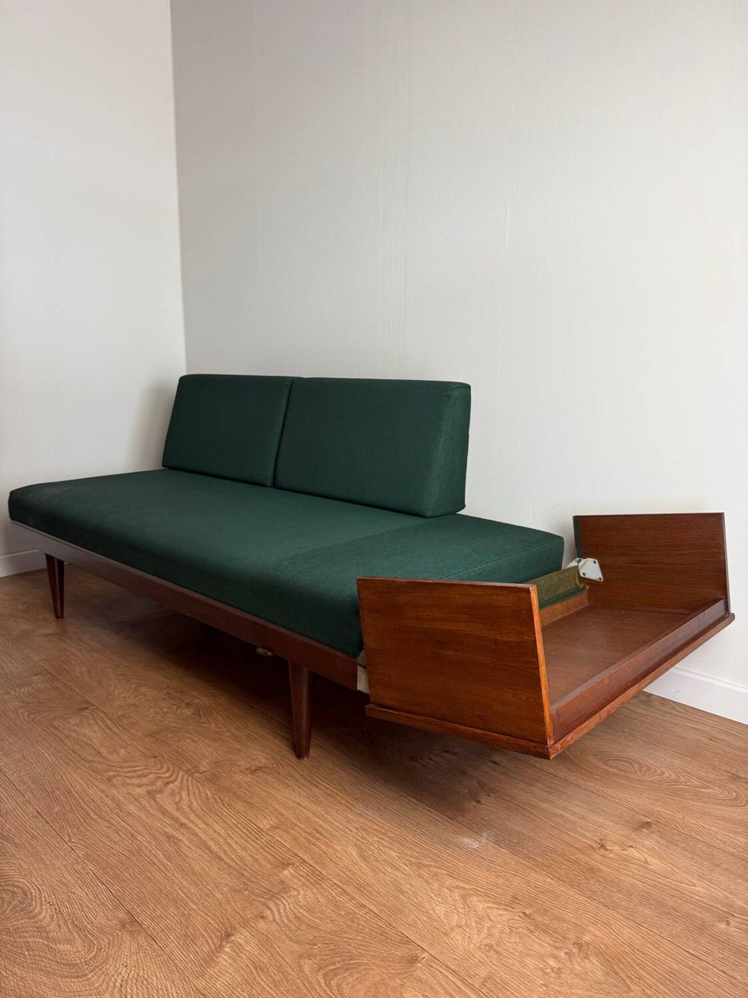 "Svanette" sofa or DayBed, Norway 1960, svane combina - vintage-