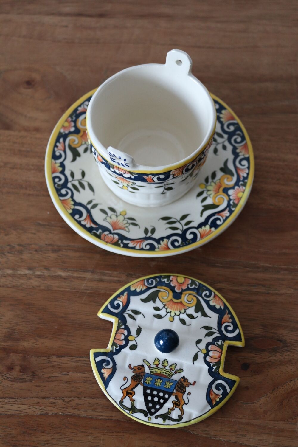 Ceramic sweetener Mont Saint Michel