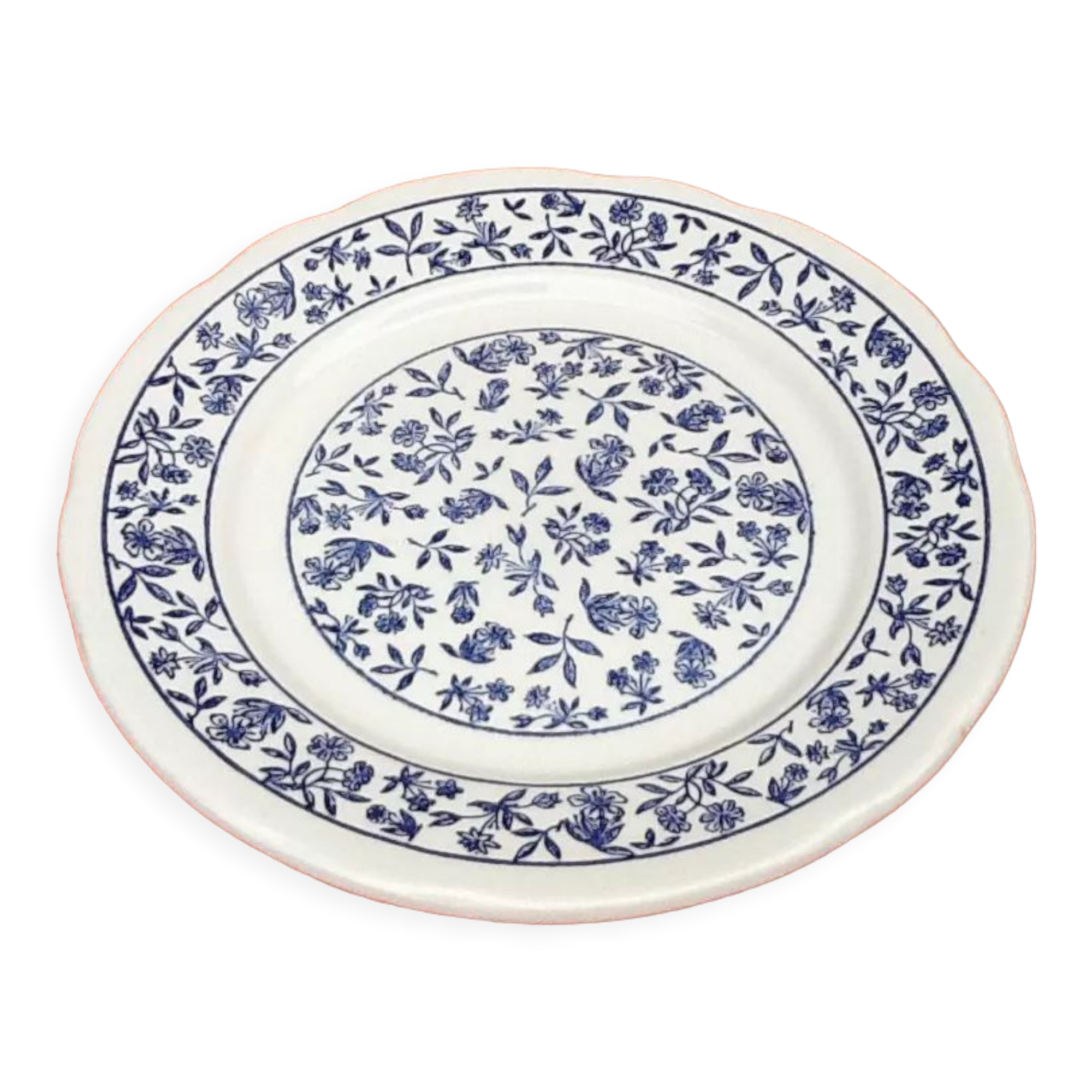 Cheese plate with floral decoration