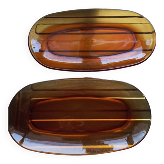 Duo of rectangular amber glass dish