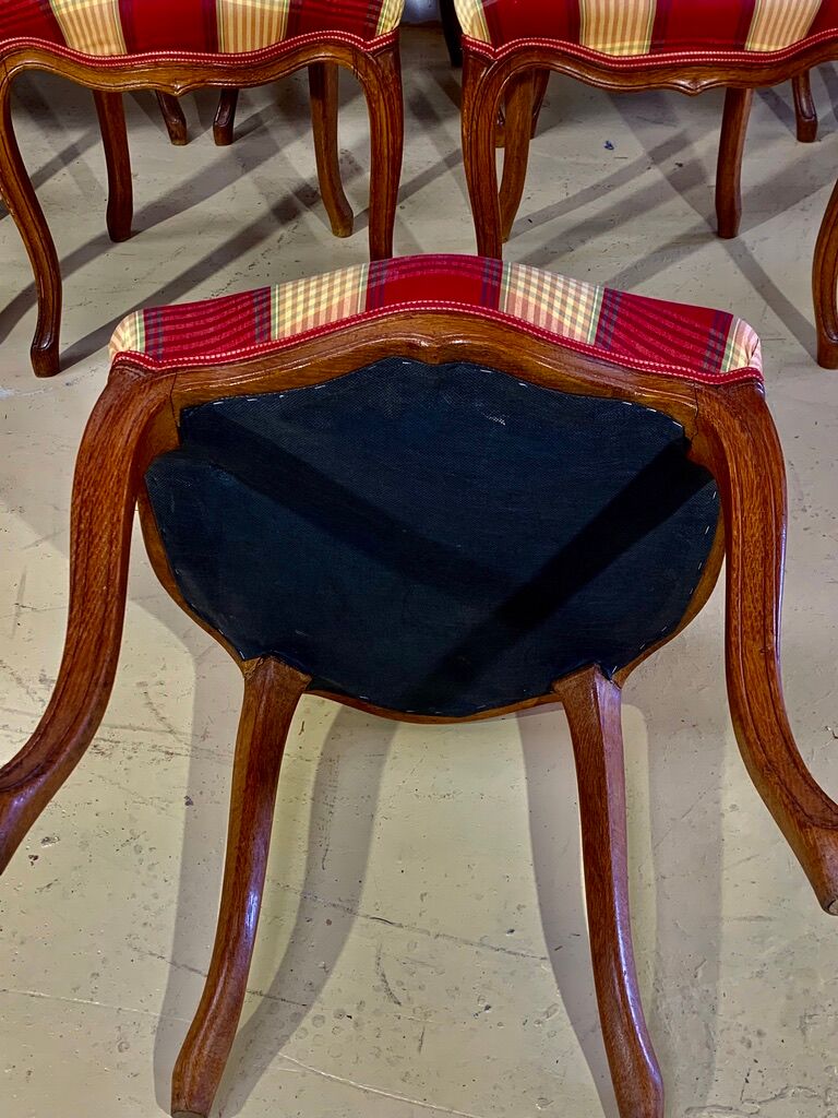 12 chairs in oak, carved wood with fleurette decorations, fabric seat