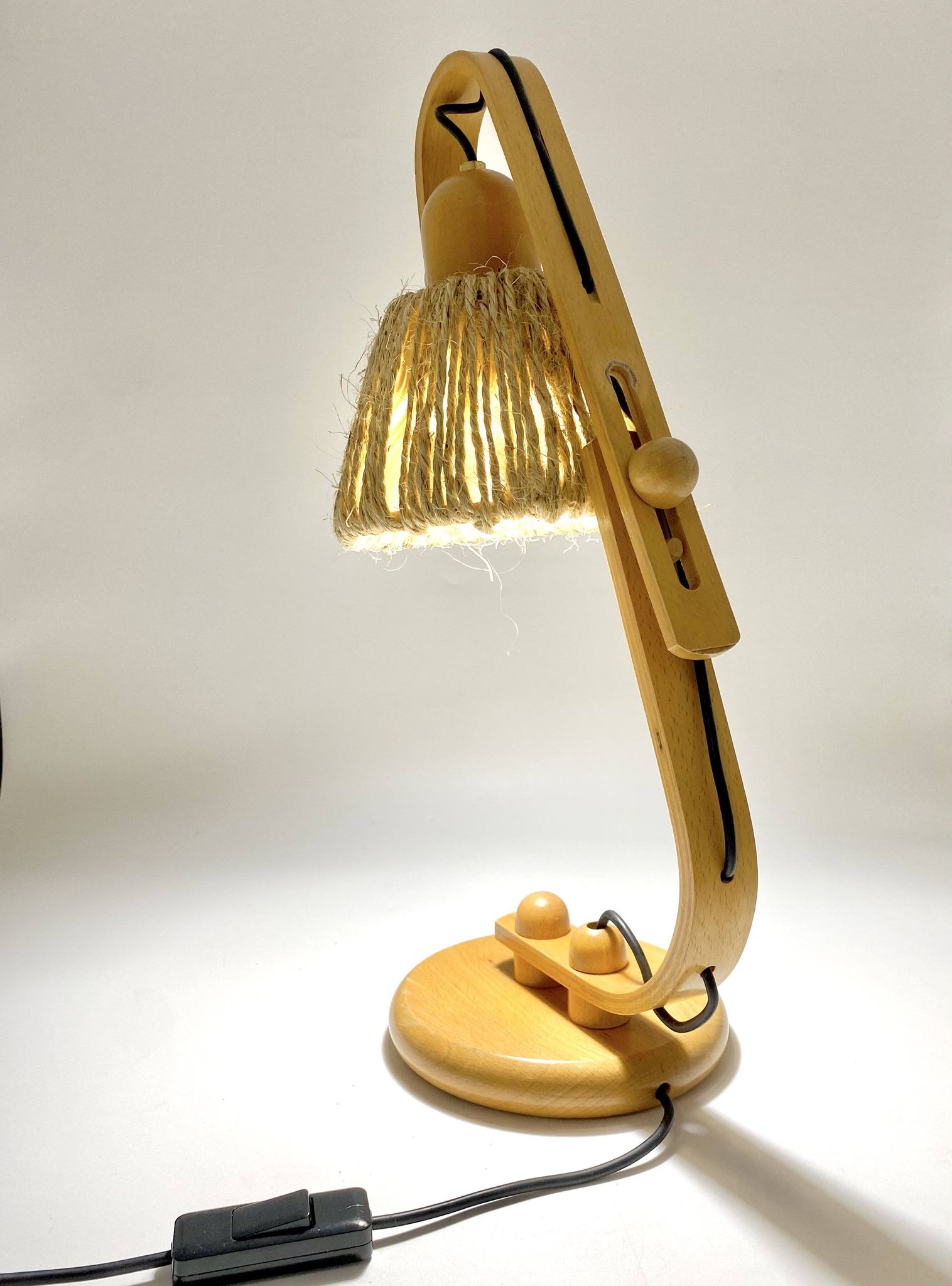 Articulated lamp in wood and rope, 1970s