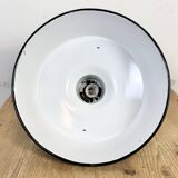 Lampe à suspension industrielle française en émail vert foncé, années 1960