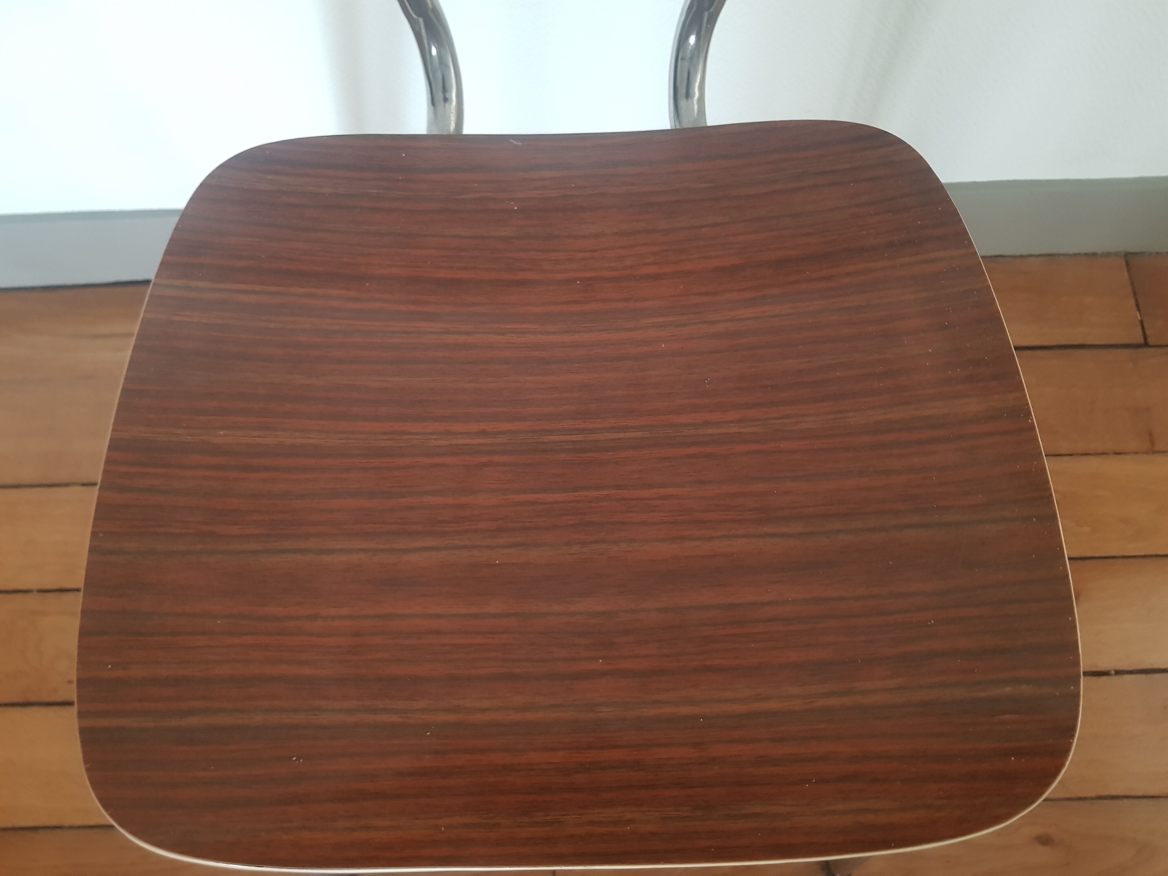 Chair formica