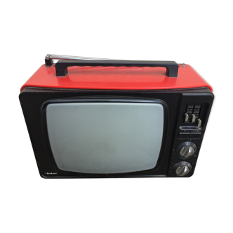 Old portable TELEVISION INTER Red