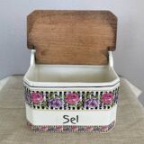 Earthenware salt cellar with rose decoration, made in Czechoslovakia, early 20th century