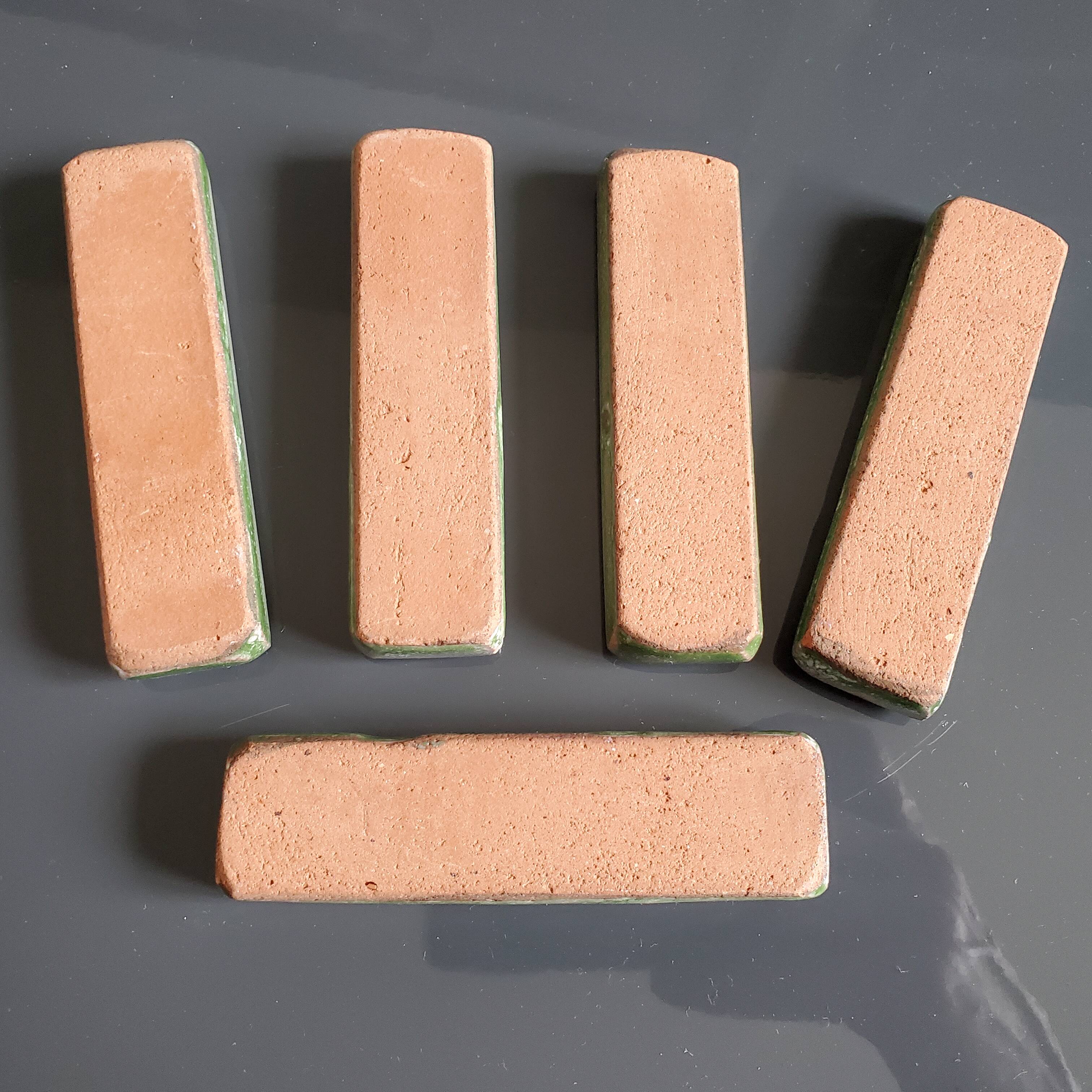 Set of 5 ceramic knife holders